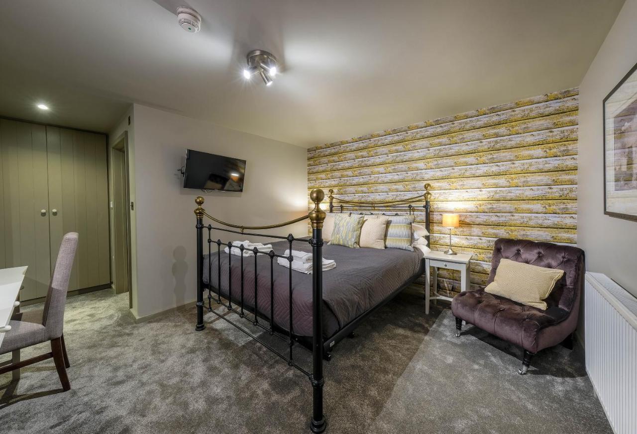 The Crown Hotel Westleton