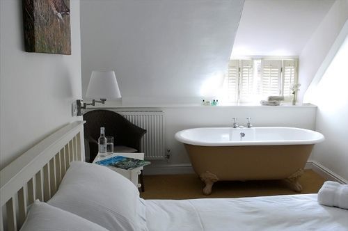 The Crown 3* Westleton